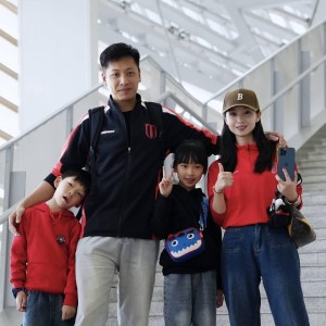 开云体育下载APP-成都唯一全勤球迷：最初是老公带着看，全年看球开销超10万