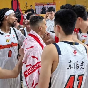 云开体育官网-广东VS山西二番战来袭：广东捍卫主场力争双杀，山西坚持闹他